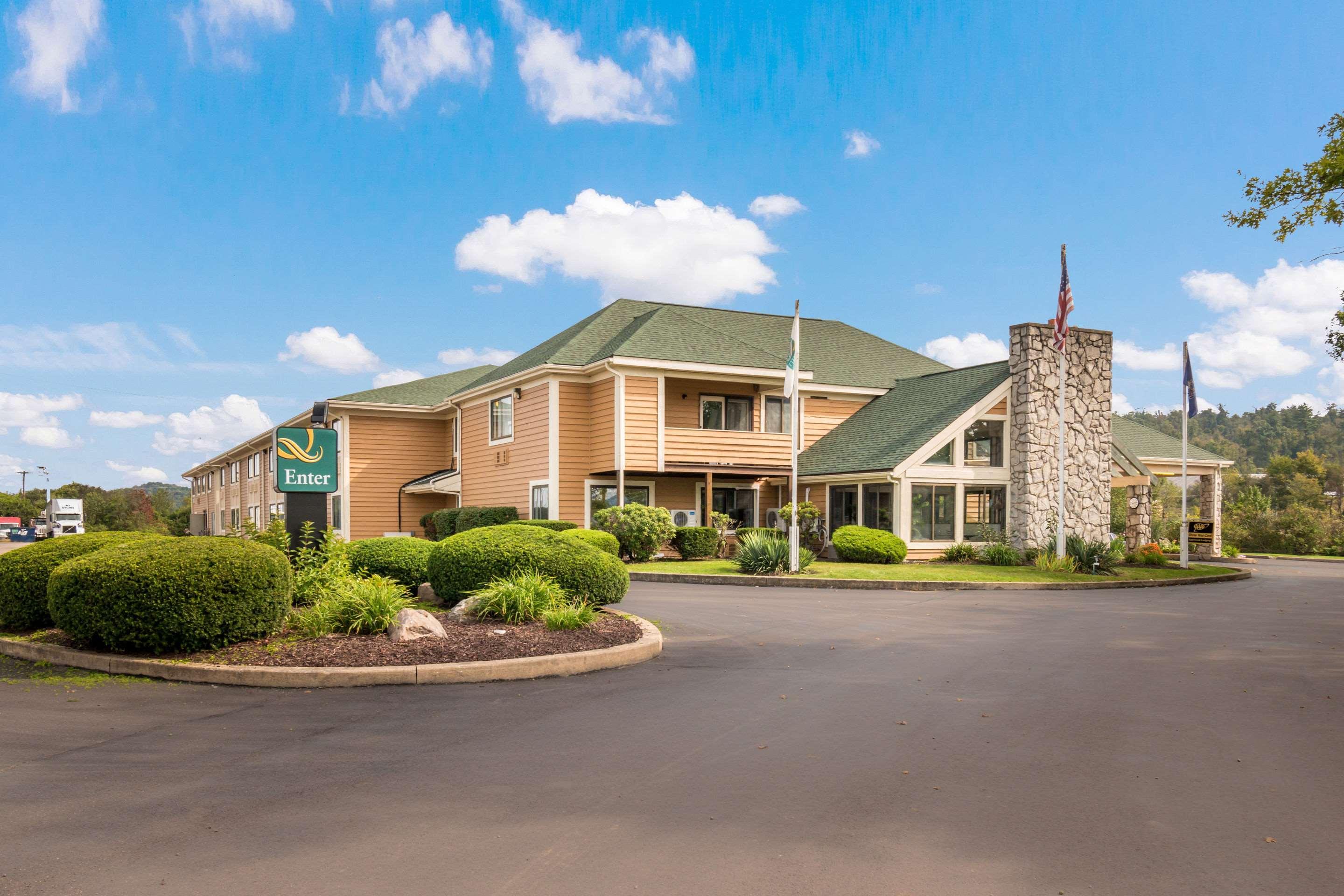 Quality Inn Блумсберг Экстерьер фото