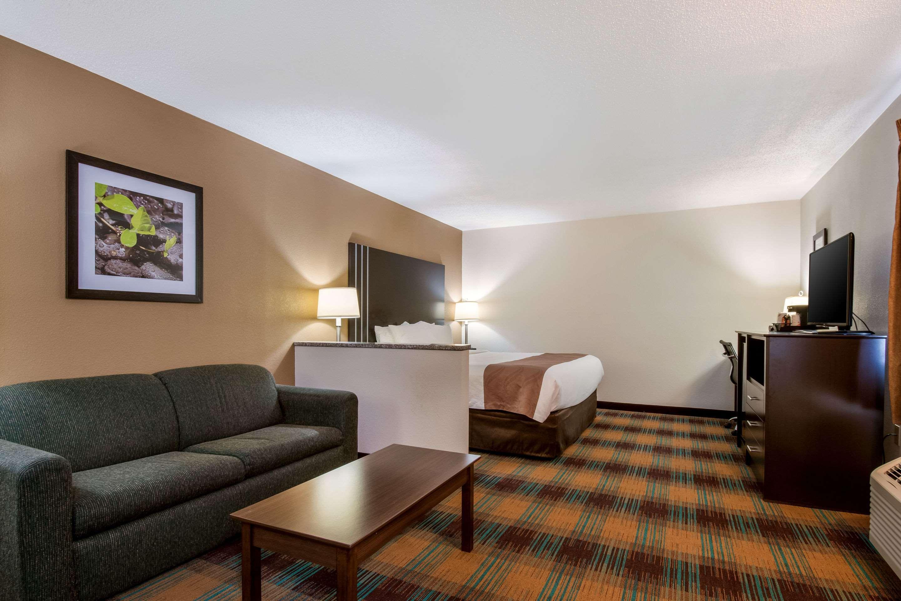 Quality Inn Блумсберг Экстерьер фото