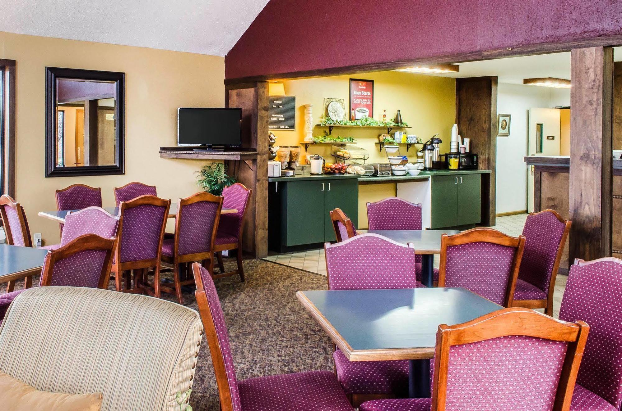 Quality Inn Блумсберг Экстерьер фото